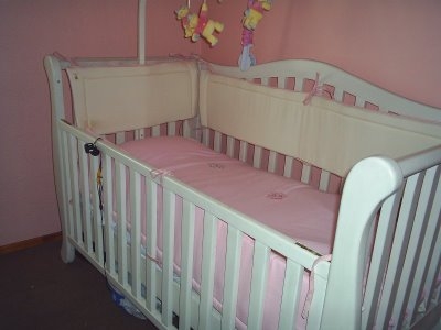 Foto Cunas para bebé, solo madera, muebles de bebé